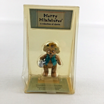 Hallmark Merry Miniatures Itty Bitty Bears Collection Blossom Bear Vintage 2002 - £14.44 GBP