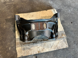 Detroit DD15 Diesel Engine Mount 4722231004 OEM - $200.00