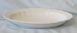 Hutschenreuther Form Dresden White Oval Pickle Dish - £13.18 GBP