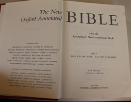 The New Oxford Annotated Bible with the Apocrypha 1989. - $12.00