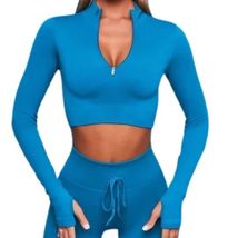 Long Sleeve Seamless Yoga Set Size S Blue - $17.98