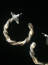 Vintage Gold Twisted rope-style hoop earrings image 3