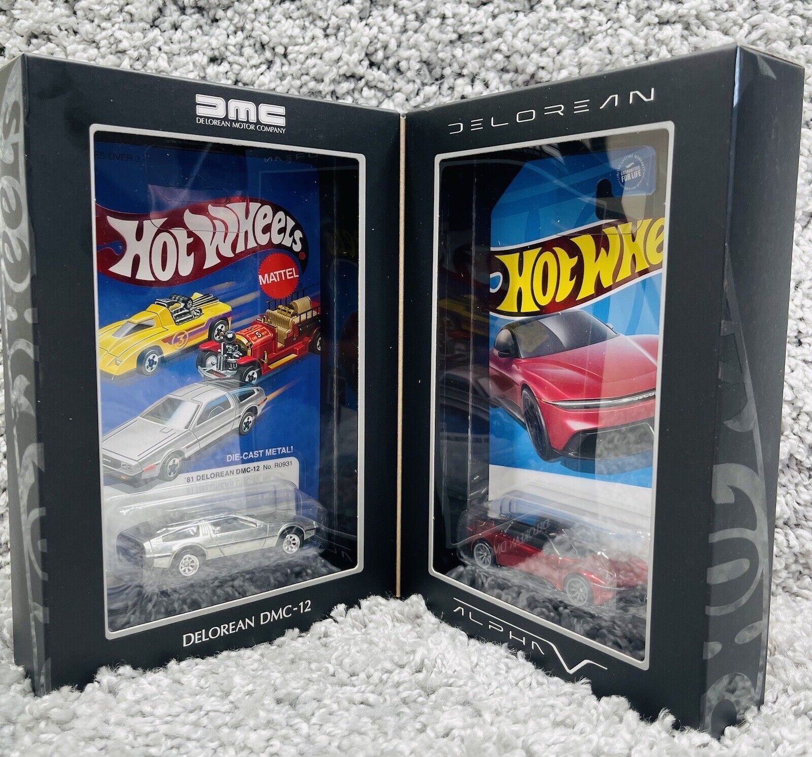 Mattel Creations Hot Wheels x DeLorean DMC-12 & Alpha5 Collector Set - £74.66 GBP
