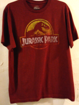 Jurassic World Men&#39;s L Maroon T-Shirt Jurassic Park Logo Front Short Sleeve - $13.14
