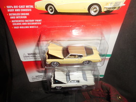 2002 Johnny Lightning Super 70's "1972 Buick Rivera" Mint Car On Sealed Card - $4.00