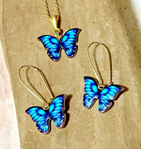 Beautiful Blue Resin Butterfly Earring &amp; Necklace Set 18K Gold Plated w/Gift Box - £13.06 GBP