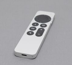 Apple Siri Remote (3rd Gen) A2854 - Silver MNC73AM/A image 2