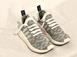 Adidas NMD R2 Primeknit Women&#39;s Size 8 Running Shoes Gray White Pink - $34.64