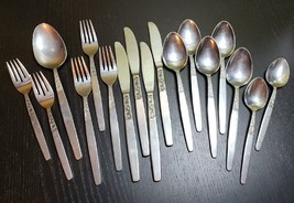 17 pc Set Vintage Imperial International Stainless Florentine Floral For... - €65,96 EUR