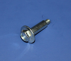 Samsung Refrigerator : Compressor Mounting Screw (DA60-20008A) {P4381} - £8.87 GBP