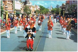 Postcard Disneyland Mickey Mouse Leader Of The Band - £3.10 GBP