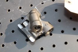 2000-2005 TOYOTA CELICA GTS ROCKER SHAFT LINK BRACKET #3 GT-S M664 image 3