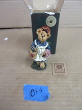 Boyds Bears Molly B Berriweather 02002-21 Resin Bearstone Collection Figurine - £28.41 GBP