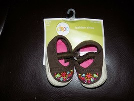 Circo Brown W/Floral Embroidery Fashion Shoes Size 0/6 Wks Girl&#39;s NEW - $19.00