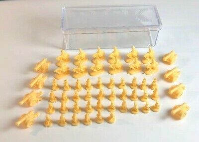 YELLOW MEN Risk Global Domination Game Parts Lot Hasbro 1998 W Plastic Case - $7.79