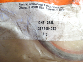 Navistar 317749C92 International Seal Rear - $29.70