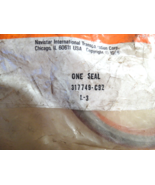 Navistar 317749C92 International Seal Rear - $562.17 MXN