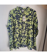 Easel Button Up Oversized Shirt Size M Nwt - $34.73 CAD