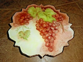 Antique Artist Signed M McConnell Hand Painted Grapes Wall Plate w Gold Gild - £47.30 GBP