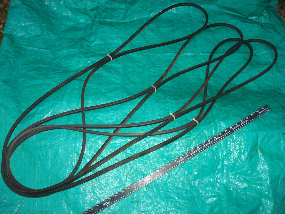 Lot of 4 Surplus Gates Hi Power drive belts B116 - $31.67