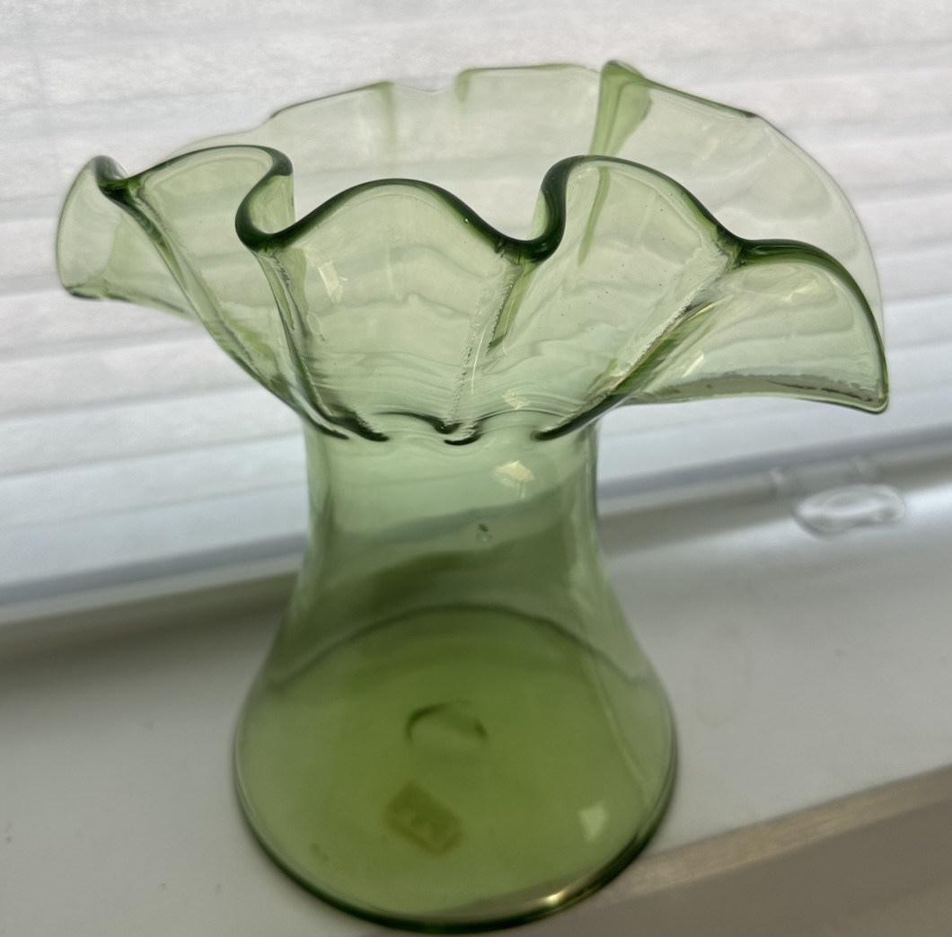 Edge Vase Light green  8&quot; Tall green - $31.72
