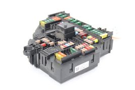 09-12 BMW 750LI Trunk Fuse Relay Box F2658 image 5