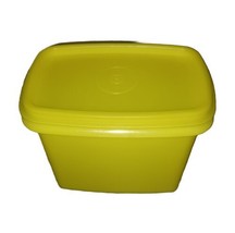 Vintage Tupperware Yellow Shelf Saver Storage Container #1243 with lid #... - $6.00