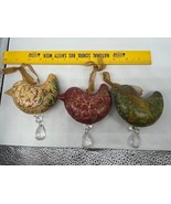 3 Puffed Metal Victorian Style BIRDS Vintage Ornaments Lot - Stand NOT I... - $422.11 MXN