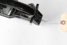 2003-2009 MERCEDES W209 CLK500 FRONT PASSENGER RIGHT EXTERIOR DOOR HANDLE J3111 image 2