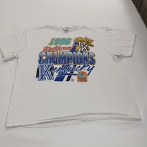 Vtg University Of Kentucky 1996 NCAA National Champions Graphic T-Shirt Men's XL image 12