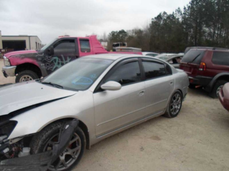 Rear Driver Side Door Glass OEM 2002 2003 2004 2005 2006 Nissan Altima  Item image 10