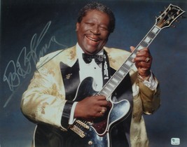 B.B. King Signed Autographed Photo - The King Of The Blues - 11&quot;x 14&quot; w/COA - £422.85 GBP