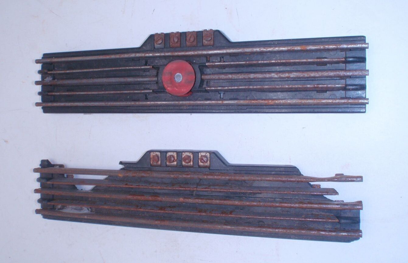 Lot Of 2 Lionel Track Uncoupler - 1 Cracked - $0.99