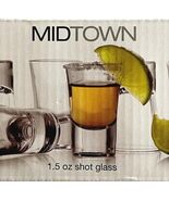 Midtown 6 Piece Shot Glass Set NEW Unopened Box Circleware Bulgaria 1.5 ... - €25,75 EUR