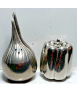 Kirk Stieff Pewter Bell Pepper and Onion  Salt and Pepper Shakers - $9.49