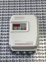 Reliance Electric 1SU44001 SP500 Easy Clean Plus™ VS Drive (Corner Broken)  - $3,953.63 MXN