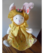 Adorable Plush Delton Bunny NWT! - $246.56 MXN