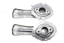 10-13 LEXUS IS250C REAR CROSSMEMBER BRACKETS PAIR Q5345 image 9