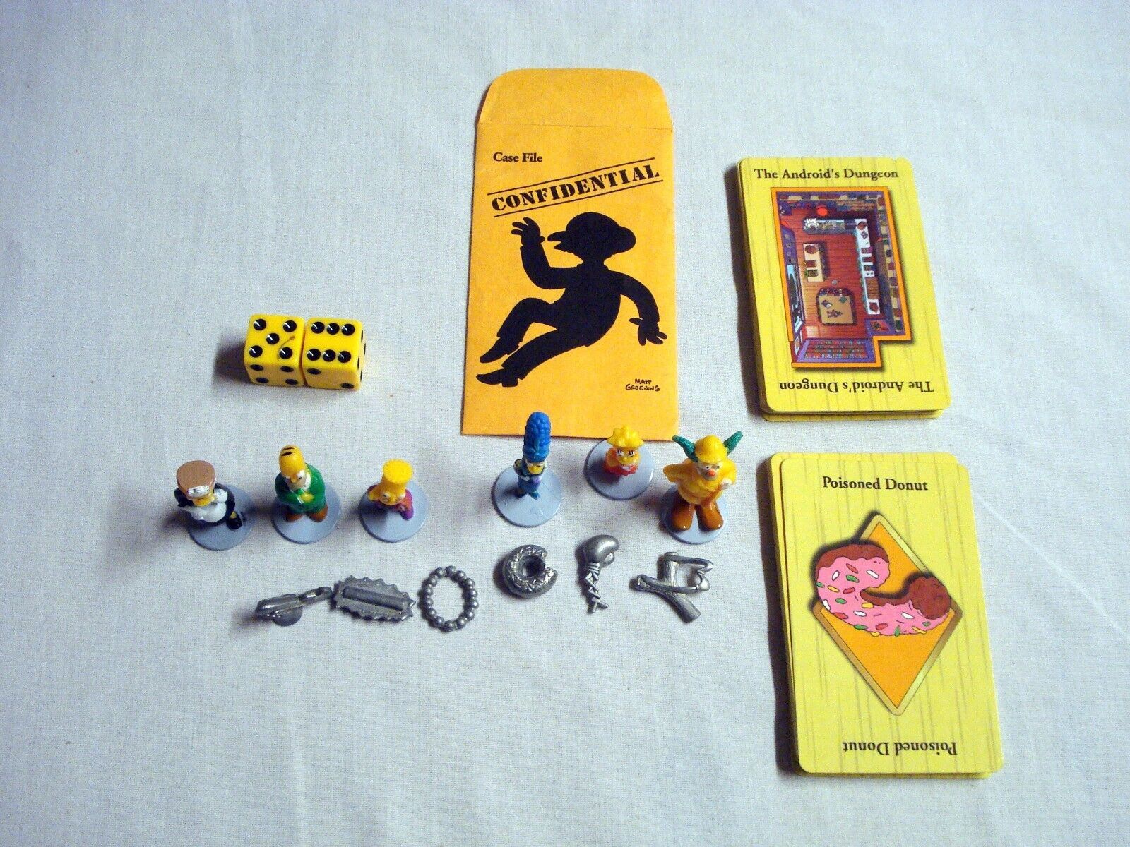 Game Parts Clue The Simpsons 2002 Figures, Weapons, Cards, Case File, Dice - $9.99