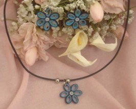 Blue Flower Necklace and Earring Set Handcrafted New Paper Quill - £20.04 GBP