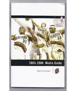 2005-06 Portland Trailblazers Media Guide - $703.99 MXN