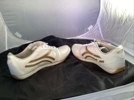 Champion C9 Leather Athletic Sneakers, Duo Dry Gold &amp; White, Sz 8.5 - £15.56 GBP