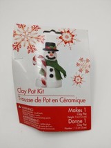 New Westrim Crafts 2007 Snowman Clay Pot Kit 9366-M-PE-000 - $4.92