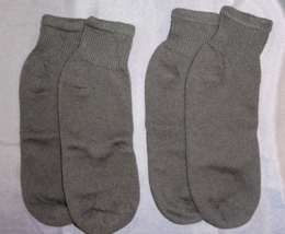 2 PAIR MENS BLACK  ANKLE SOCKS APPROVED APFU PT  SOCKS NO SEAM 8-12 - $12.95