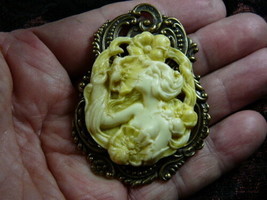 (CM154-3) WOMAN flower flowers GARDEN CAMEO Pin Pendant Jewelry brooch necklace - £25.61 GBP