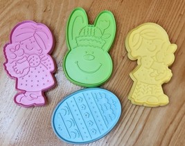 Hallmark Cookie Cutter Mold Easter Bunny Rabbit Egg Boy Girl Pastel Vintage - $13.85 CAD