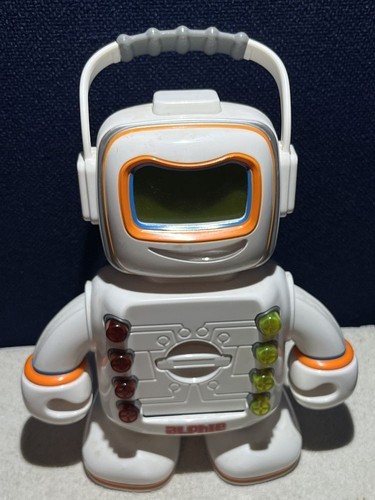 2009 Playskool Alphie Talking Learning Robot With 26 Cards Tested &amp; Working - $19.80