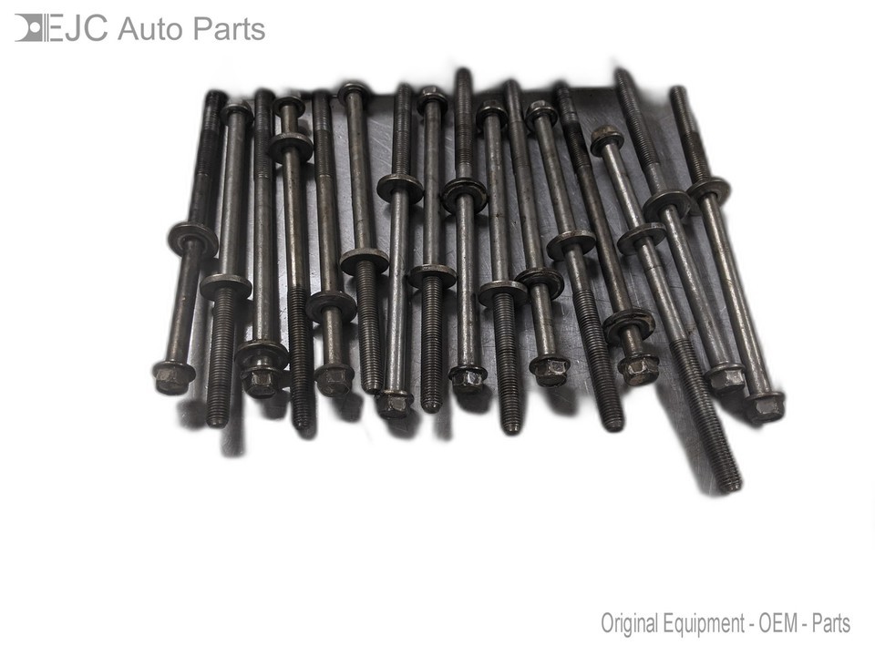 Cylinder Head Bolt Kit For 05-06 Chrysler  Pacifica  3.5 - $34.60