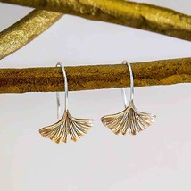 Bronze Ginkgo Leaf Earrings 22x14mm - $695.38 MXN