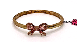 Betsey Johnson Gold-tone Free Size Pink Crystal Bow Bangle Bracelet Adjustable - £22.20 GBP